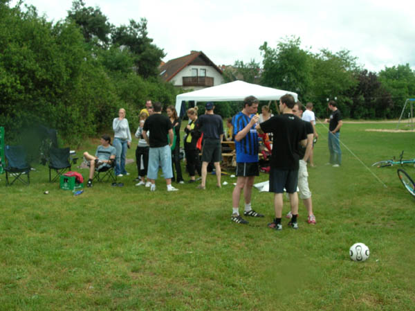 Gehfussball